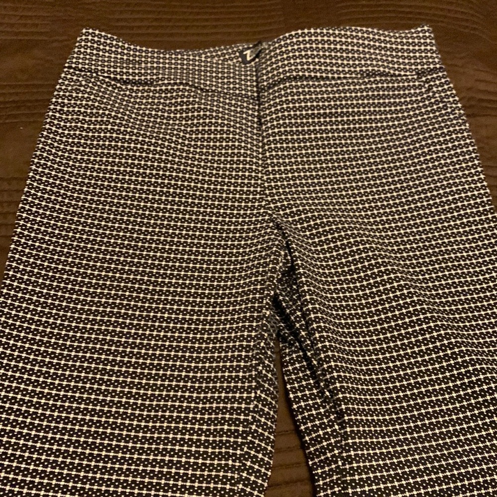 New York & Company 7th Avenue pants, size M, EUC